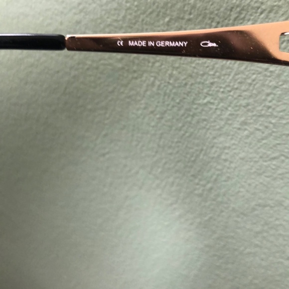 Cazal 9052 Sunglasses Snakeskin / Smoke lens main image 4